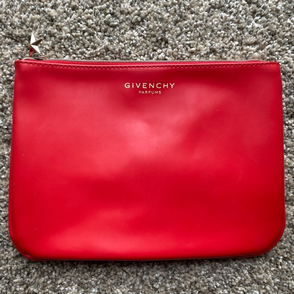 Givenchy red makeup pouch - Picture 3 of 8